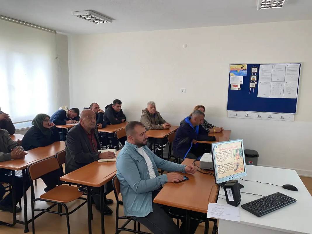 Antalya'da Çiftçilere Ücretsiz Eğitim! 1